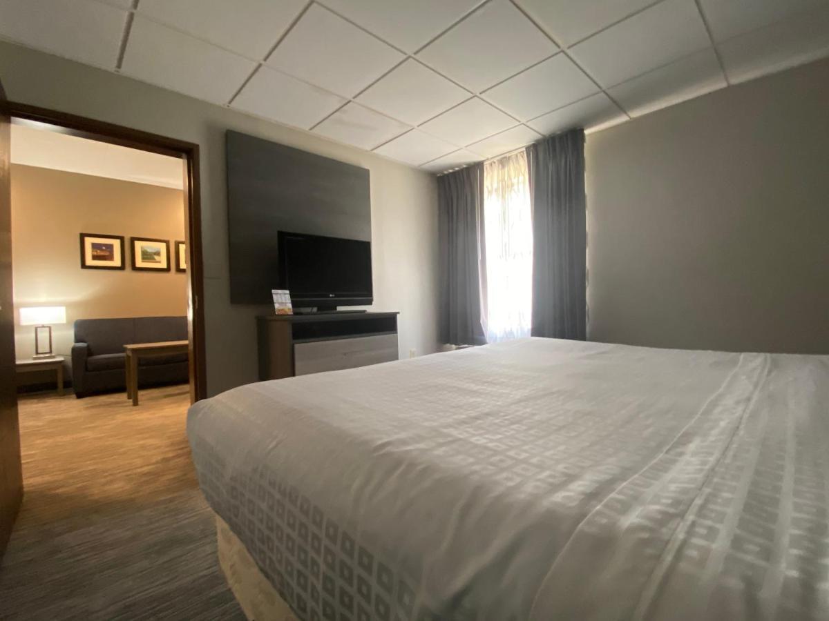 Baymont By Wyndham Lafayette - Purdue University Екстериор снимка