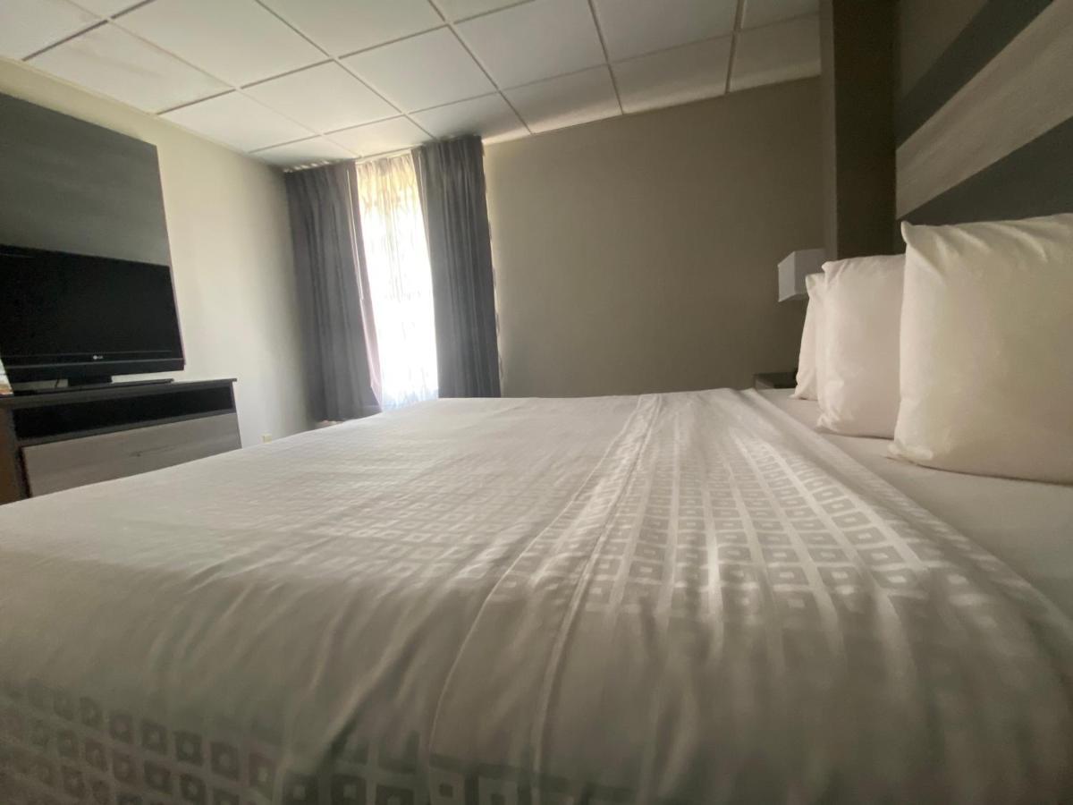 Baymont By Wyndham Lafayette - Purdue University Екстериор снимка