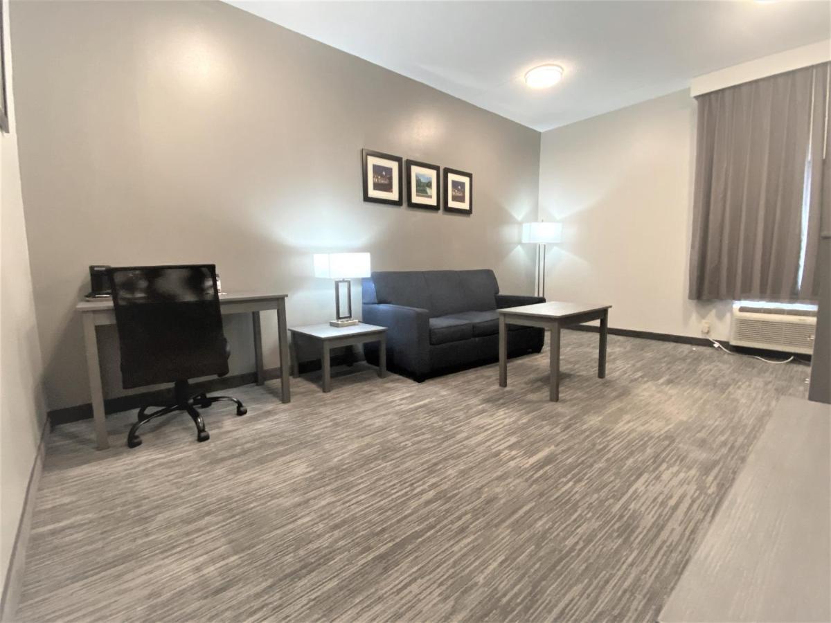 Baymont By Wyndham Lafayette - Purdue University Екстериор снимка