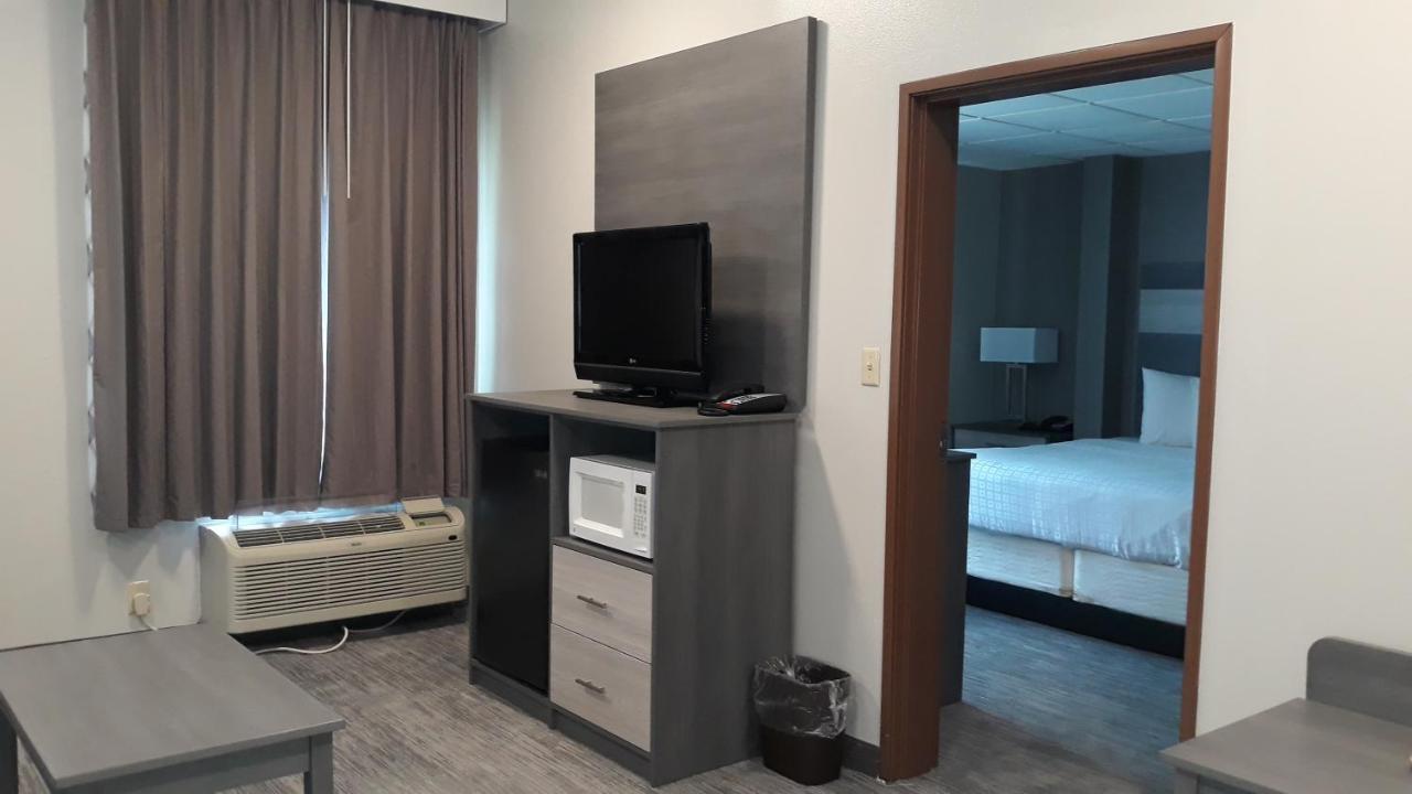Baymont By Wyndham Lafayette - Purdue University Екстериор снимка